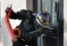 More than 1,000 people arrested in week of action on county lines drug gangs (Report) More than 1,000 people arrested in week of action on county lines drug gangs (Report)