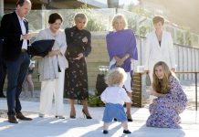 Boris Johnson’s son Wilfred steals the show at G7 beach event (Photo) Boris Johnson’s son Wilfred steals the show at G7 beach event (Photo)