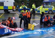 Insulate Britain defy injunction to block M25 for sixth time in two weekse, Report
